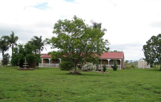 62 Smith Road, Mount Marshall QLD 4362, Mount Marshall - Thumbnail 2