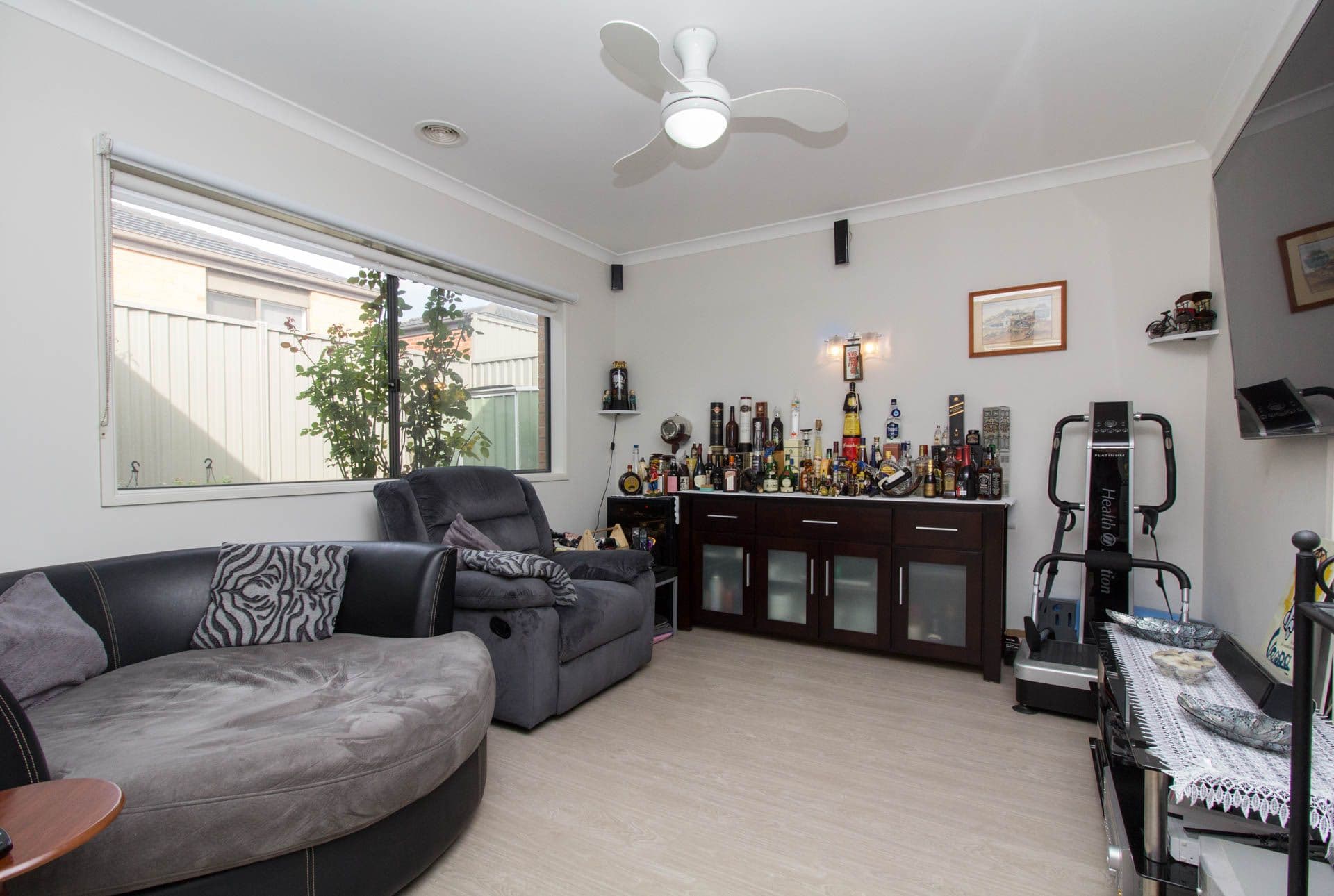 16 Wattlewoods Place, Carrum Downs VIC 3201, Carrum Downs - Thumbnail 3
