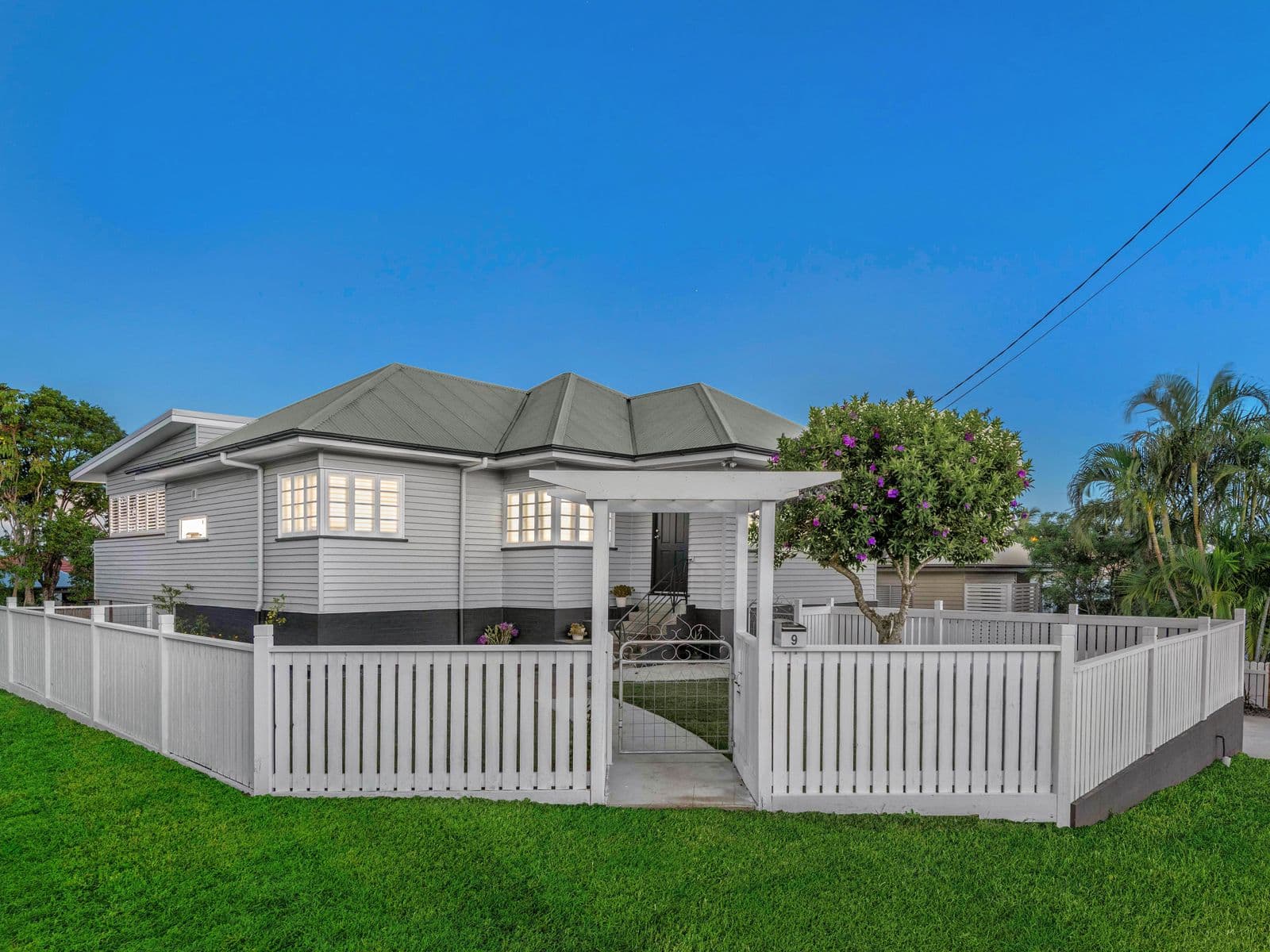 9 Yiada Street, Kedron QLD 4031, Kedron - Image 1