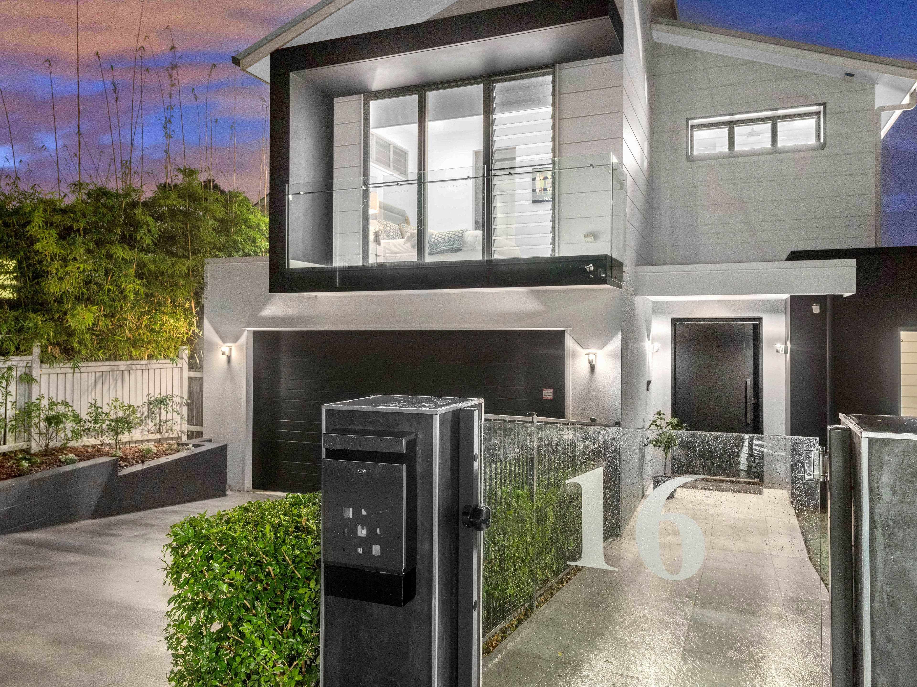 16 Sefton Road, Clayfield QLD 4011, Clayfield - Image 1