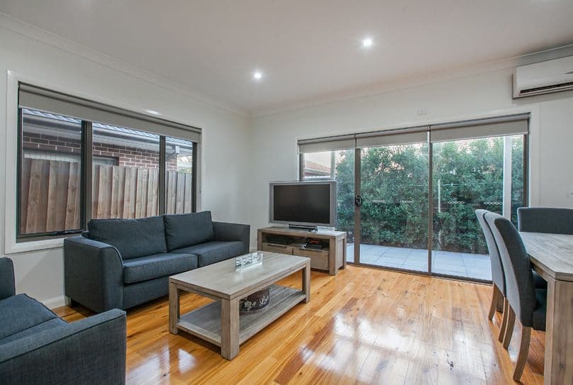 25 Fyfe Street, Reservoir VIC 3073, Reservoir - Thumbnail 4