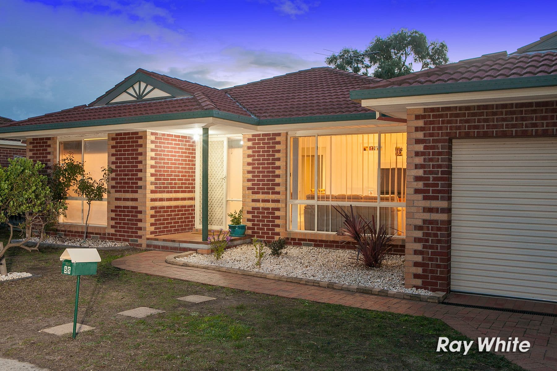 55 Lexton Drive, Langwarrin VIC 3910, Langwarrin - Thumbnail 2