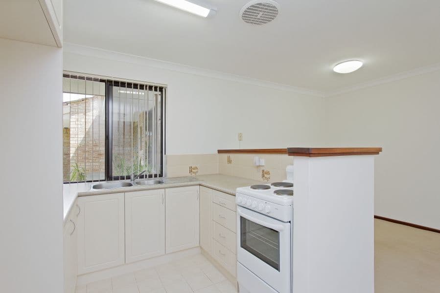 13 Bray Place, Beechboro WA 6063, Beechboro - Thumbnail 5