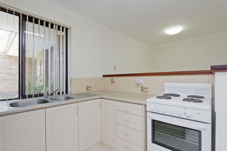 13 Bray Place, Beechboro WA 6063, Beechboro - Thumbnail 2
