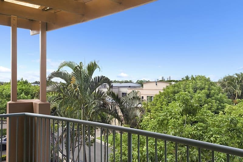 117 Palm Meadows Drive, Carrara QLD 4211, Carrara - Thumbnail 8