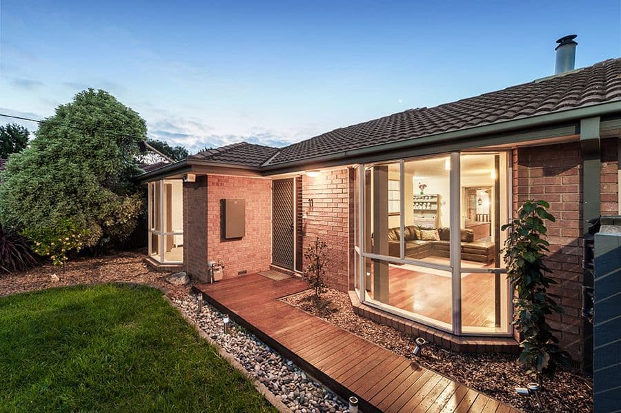 11 Hursley Court, Craigieburn VIC 3064, Craigieburn - Thumbnail 3