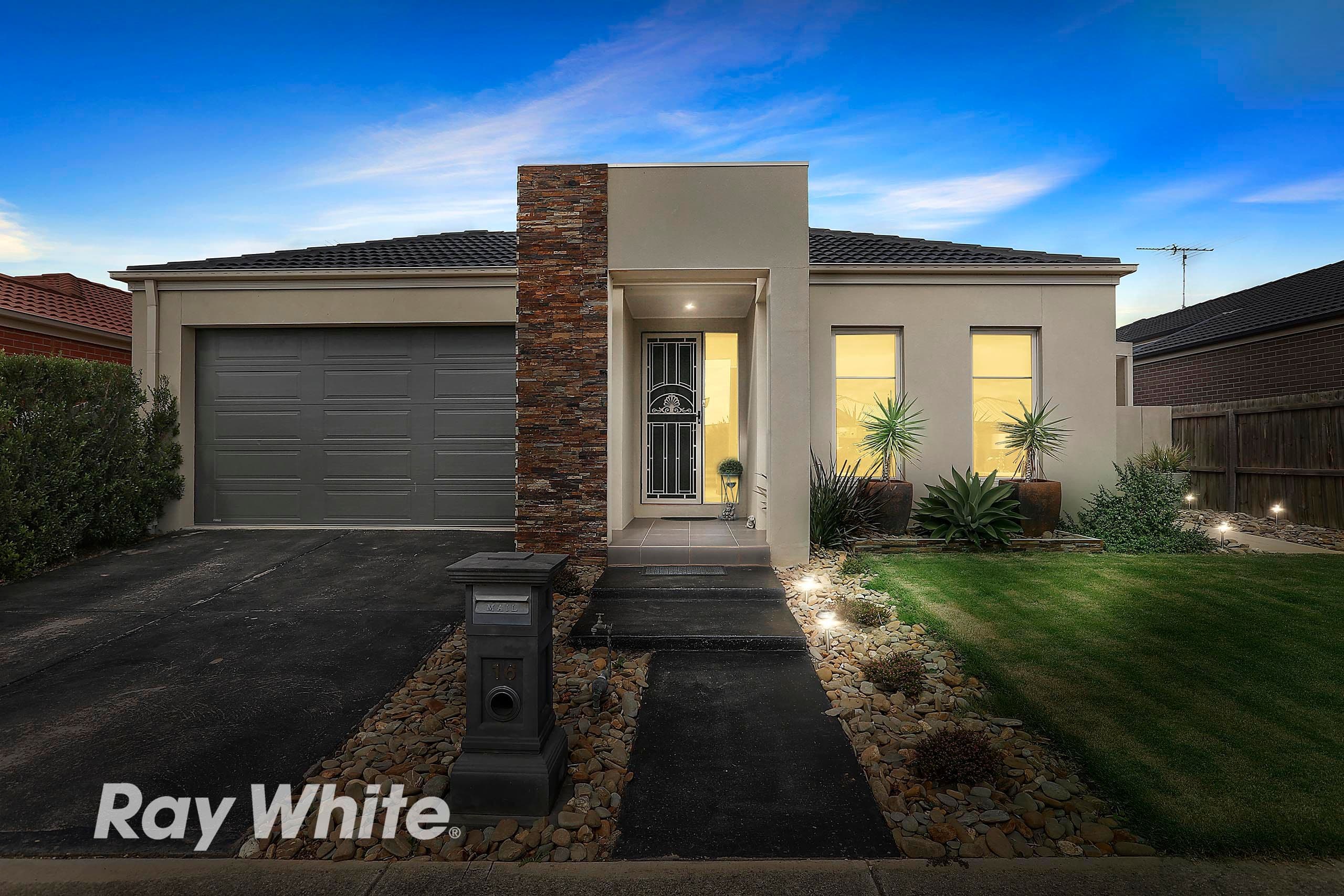 16 Citius Close, Lara VIC 3212, Lara - Image 1