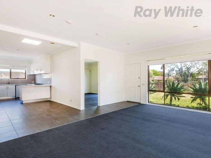 33 Jetty Road, Rosebud VIC 3939, Rosebud - Thumbnail 3