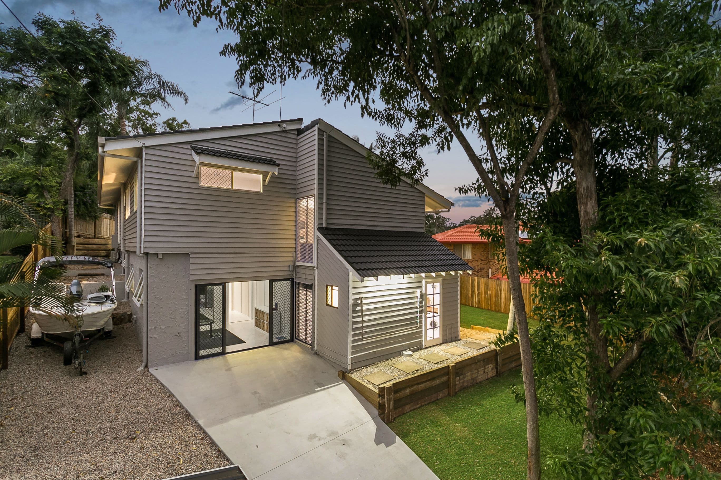 4 Yeoman Street, Chapel Hill QLD 4069, Chapel Hill - Thumbnail 3