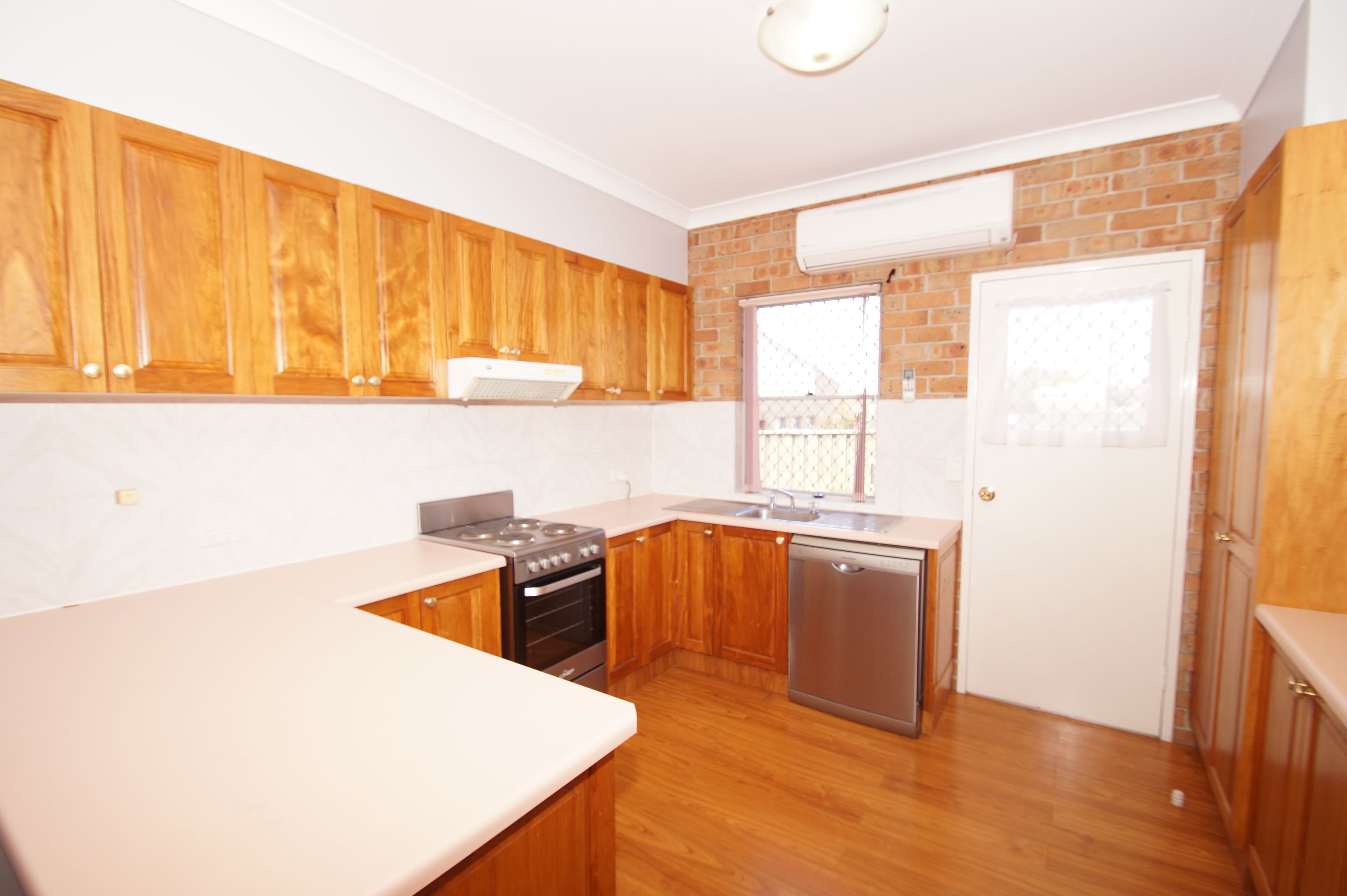 94 Rusden Street, Armidale - Thumbnail 2