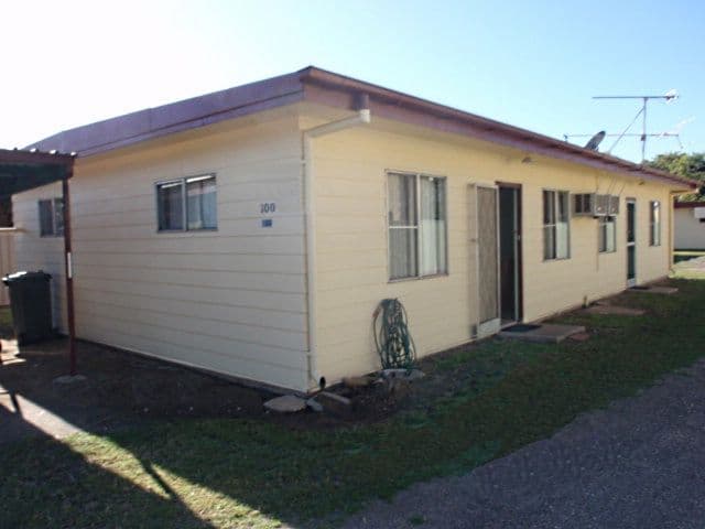 100 Ruby Street, Emerald QLD 4720, Emerald - Thumbnail 8