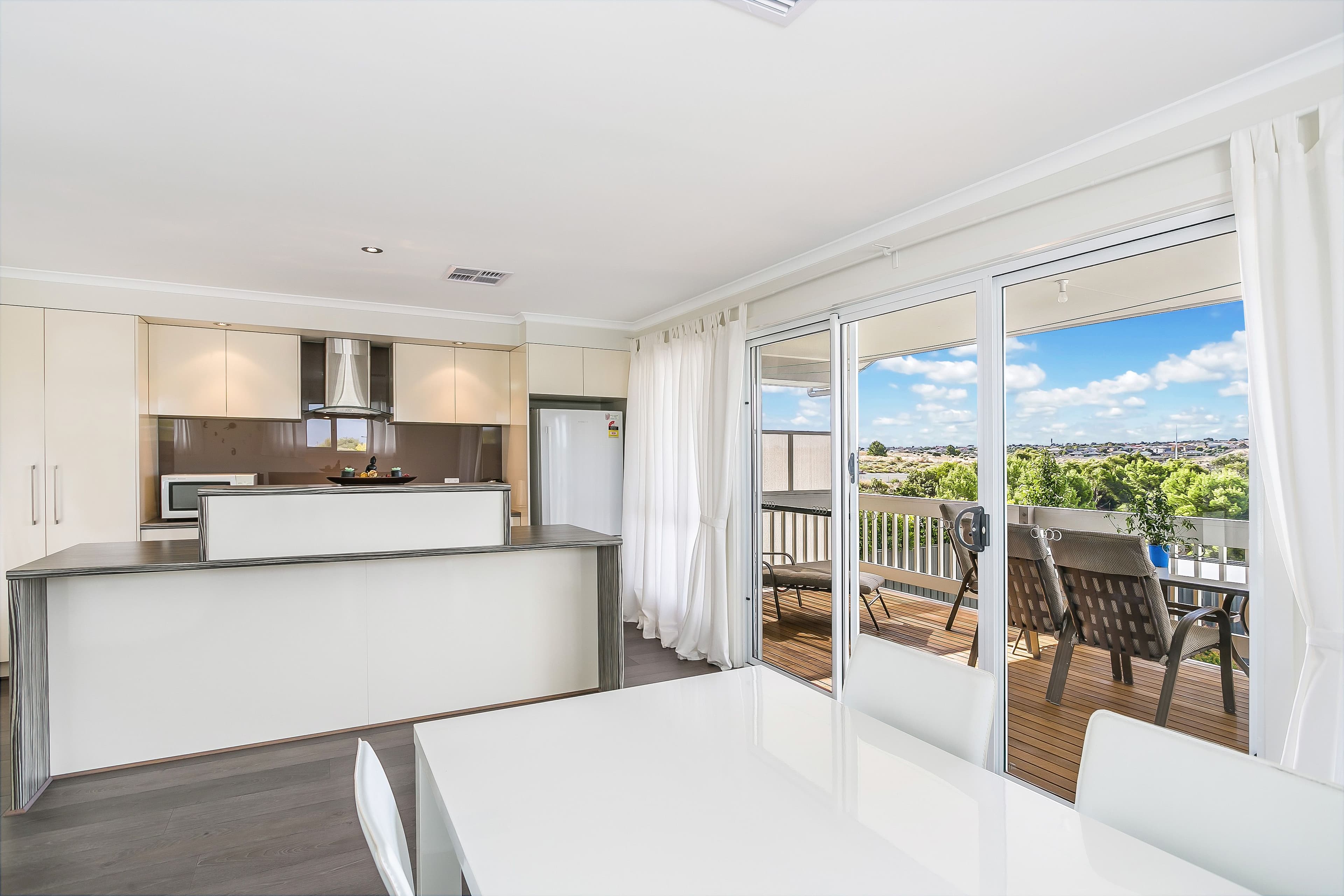 8 Semillon Circuit, Reynella SA 5161, Reynella - Thumbnail 7