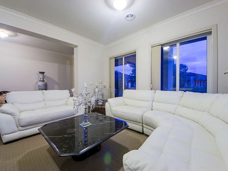 44 Rowan Avenue, Williams Landing VIC 3027, Williams Landing - Thumbnail 8