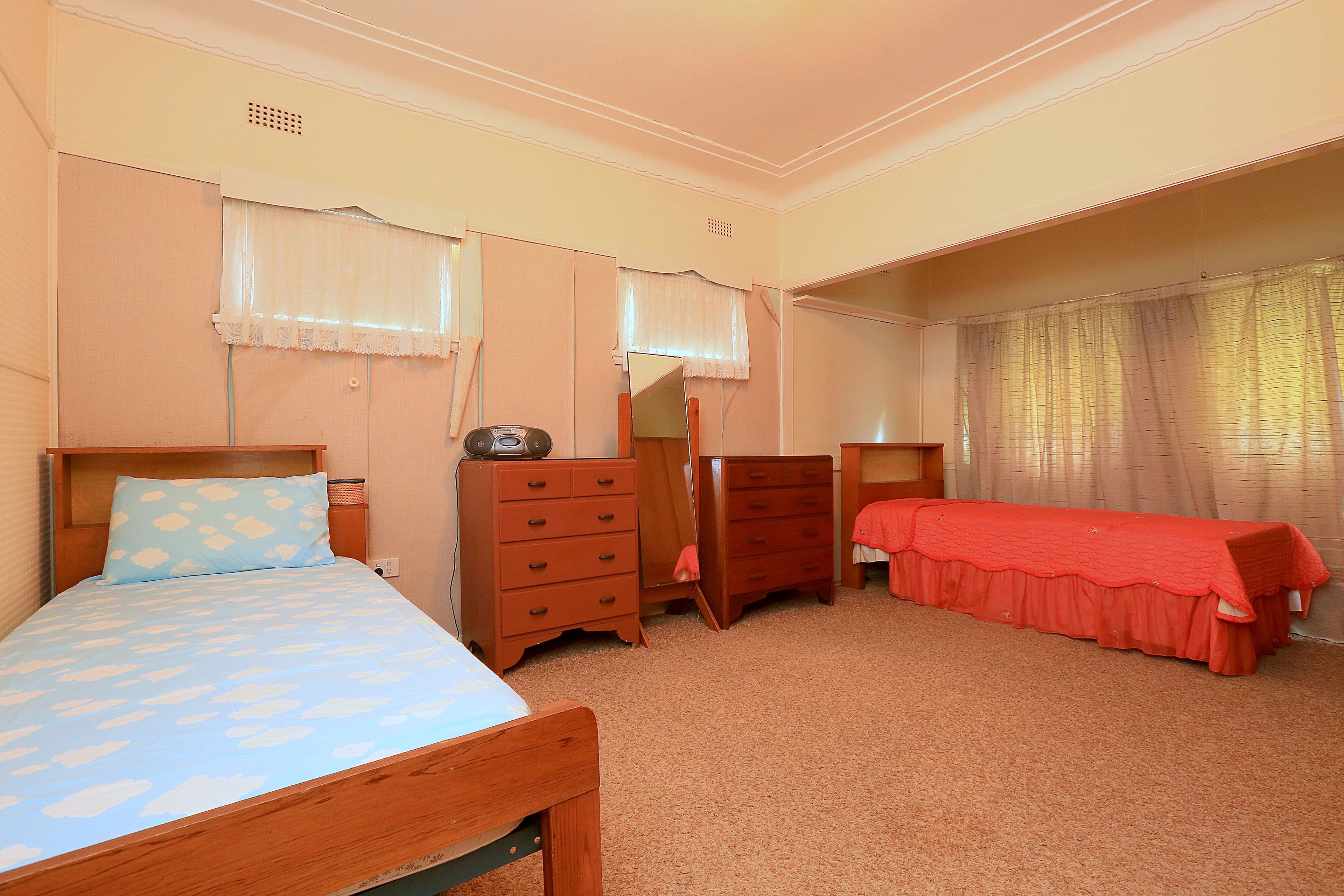 11 Thornton Avenue, Bass Hill - Thumbnail 5