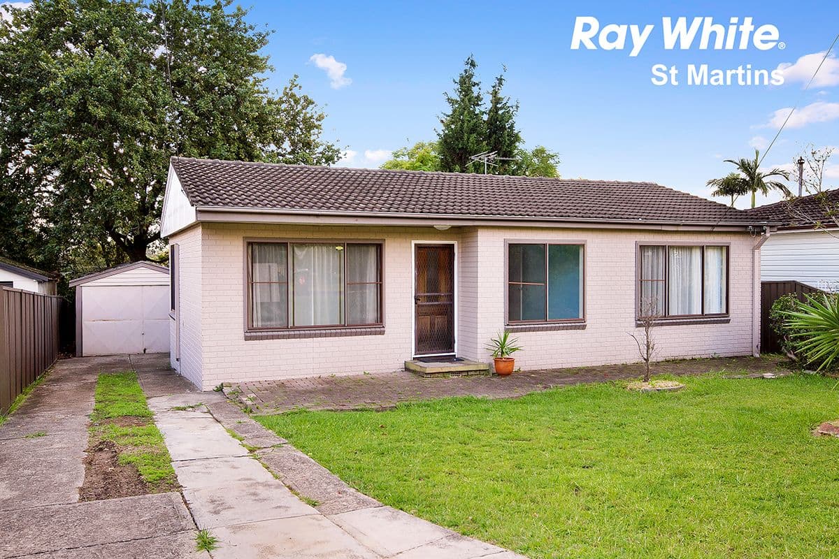38 Garonne Street, Seven Hills - Image 1