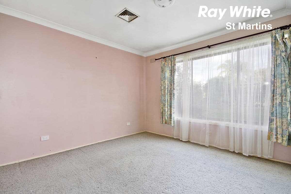 38 Garonne Street, Seven Hills - Thumbnail 5