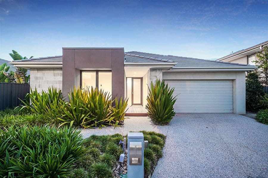 6 Cavalier Drive, Craigieburn VIC 3064, Craigieburn - Image 1