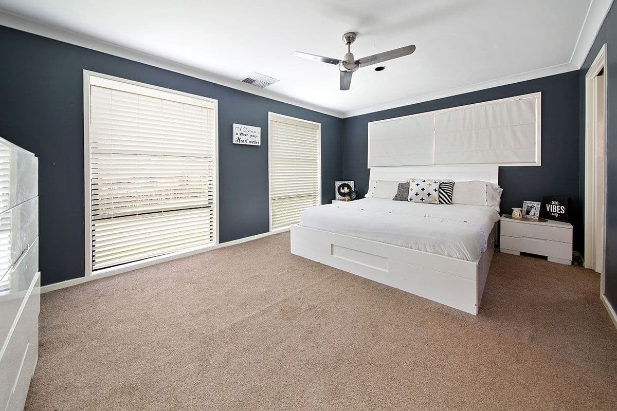 17 Kaloona Drive, BOURKELANDS NSW 2650, Bourkelands - Thumbnail 6