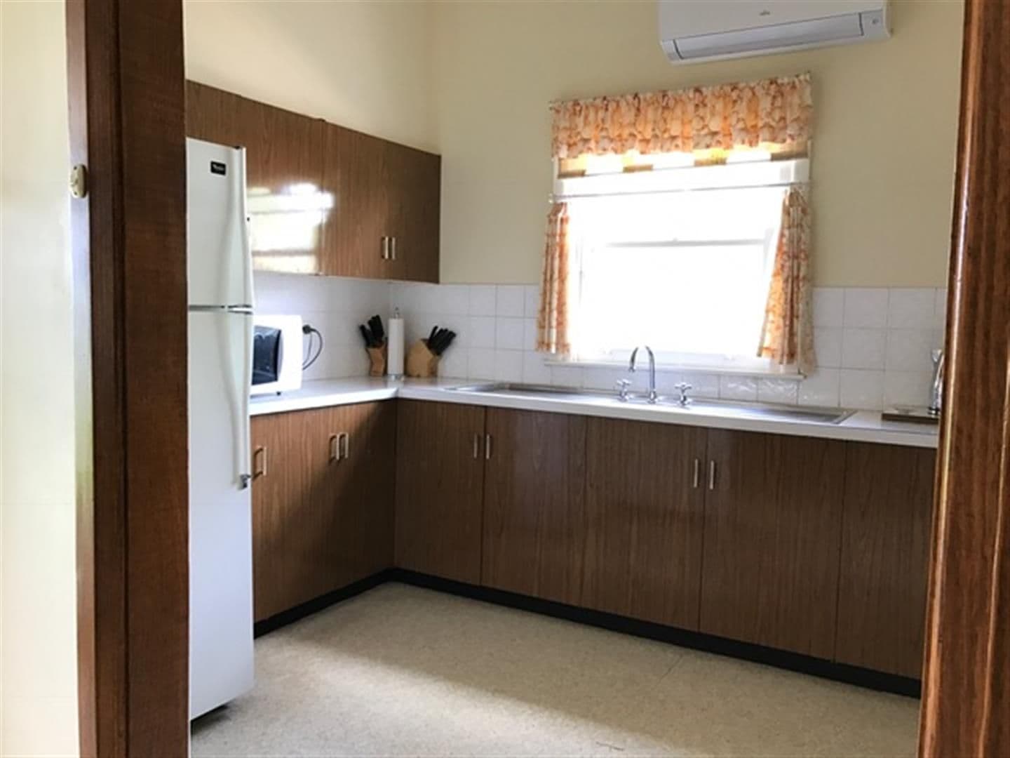 38 Yorkdale Boulevard, WINTER VALLEY VIC 3358, Winter Valley - Thumbnail 2