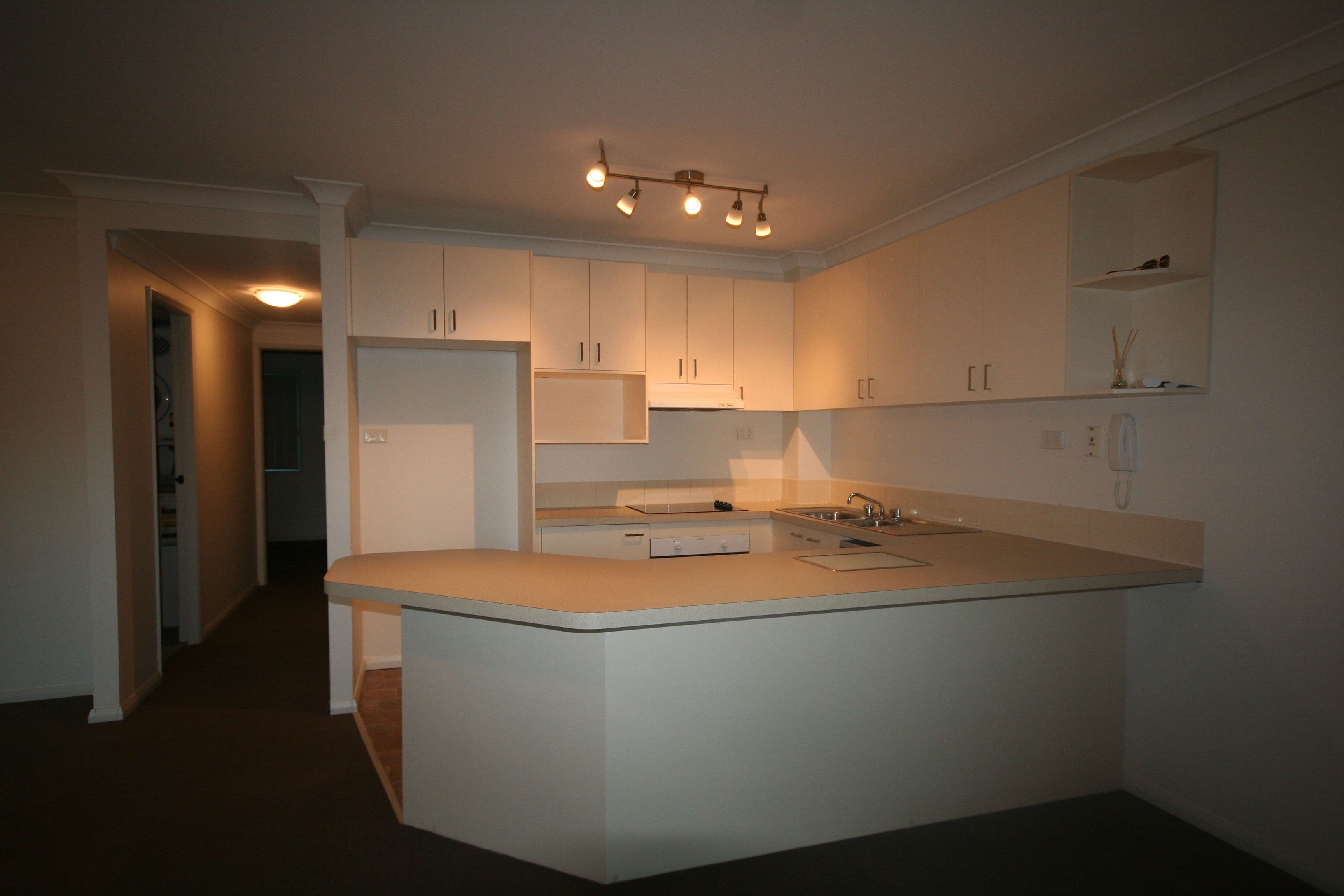 17/53 Mcmillan Crescent, GRIFFITH ACT 2603, Griffith - Thumbnail 3