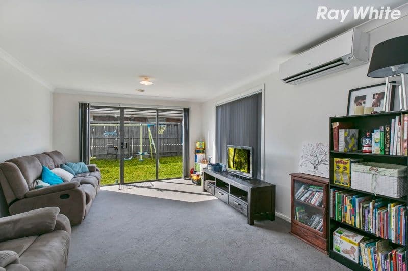1 Central Avenue, Pakenham VIC 3810, Pakenham - Thumbnail 4