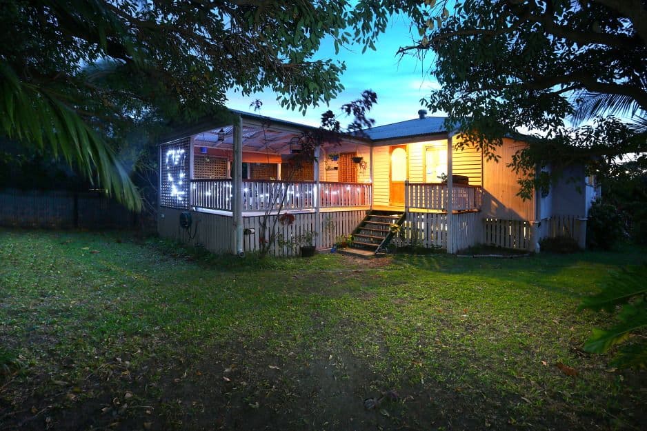 8 Prince Street, SOUTHPORT QLD 4215, Southport - Thumbnail 2