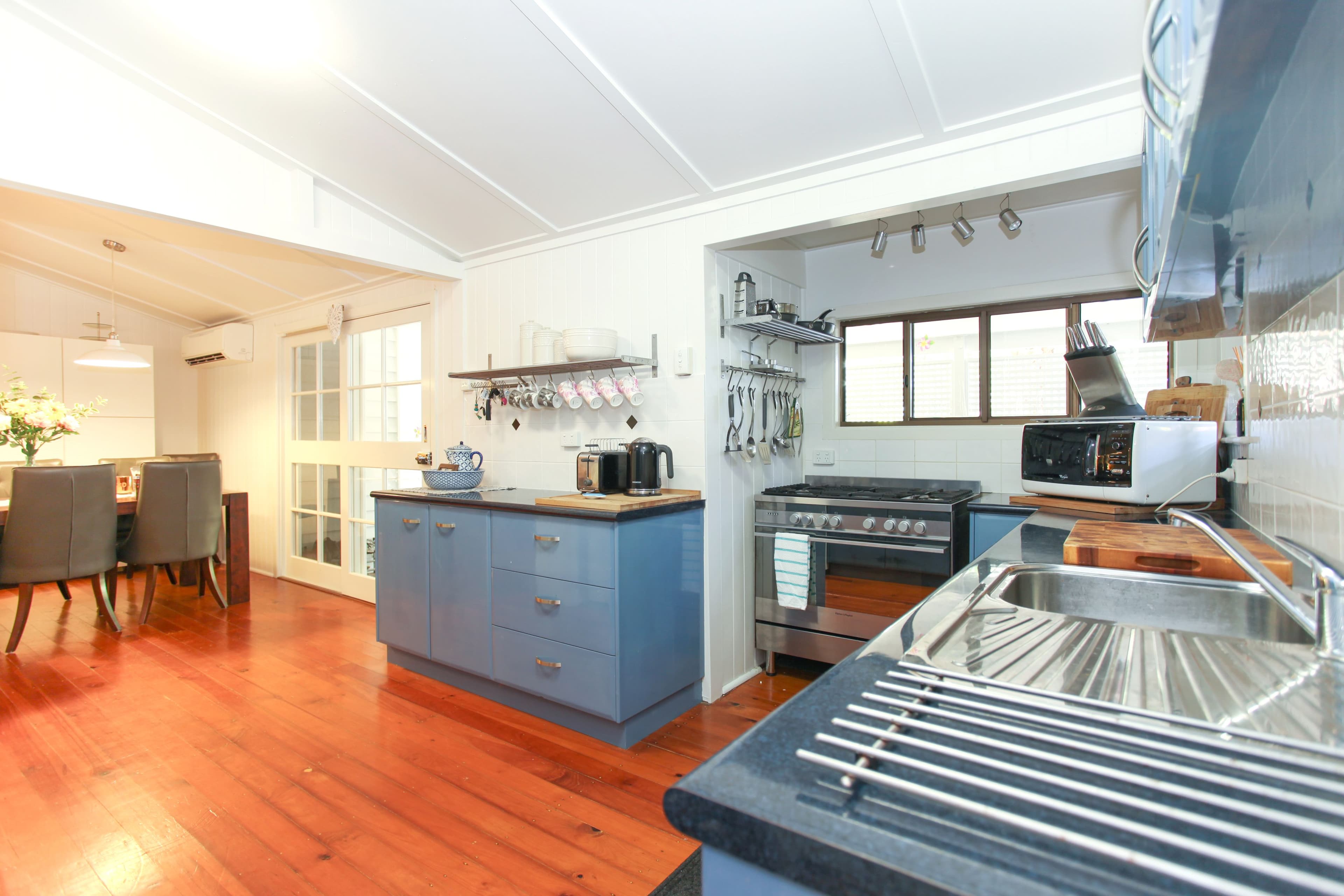 10 Taylor Street, West Mackay QLD 4740, West Mackay - Thumbnail 6
