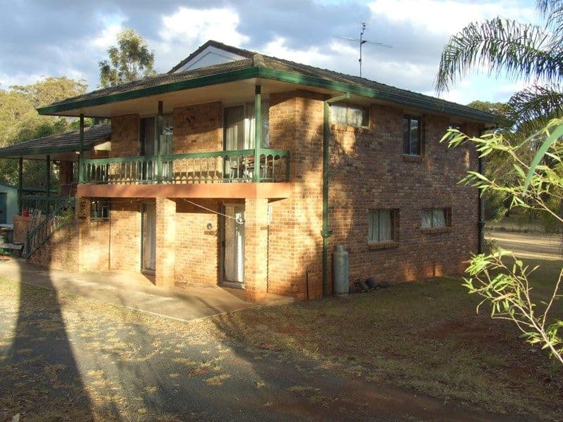 6 Munro Road, Hampton QLD 4352, Hampton - Image 1