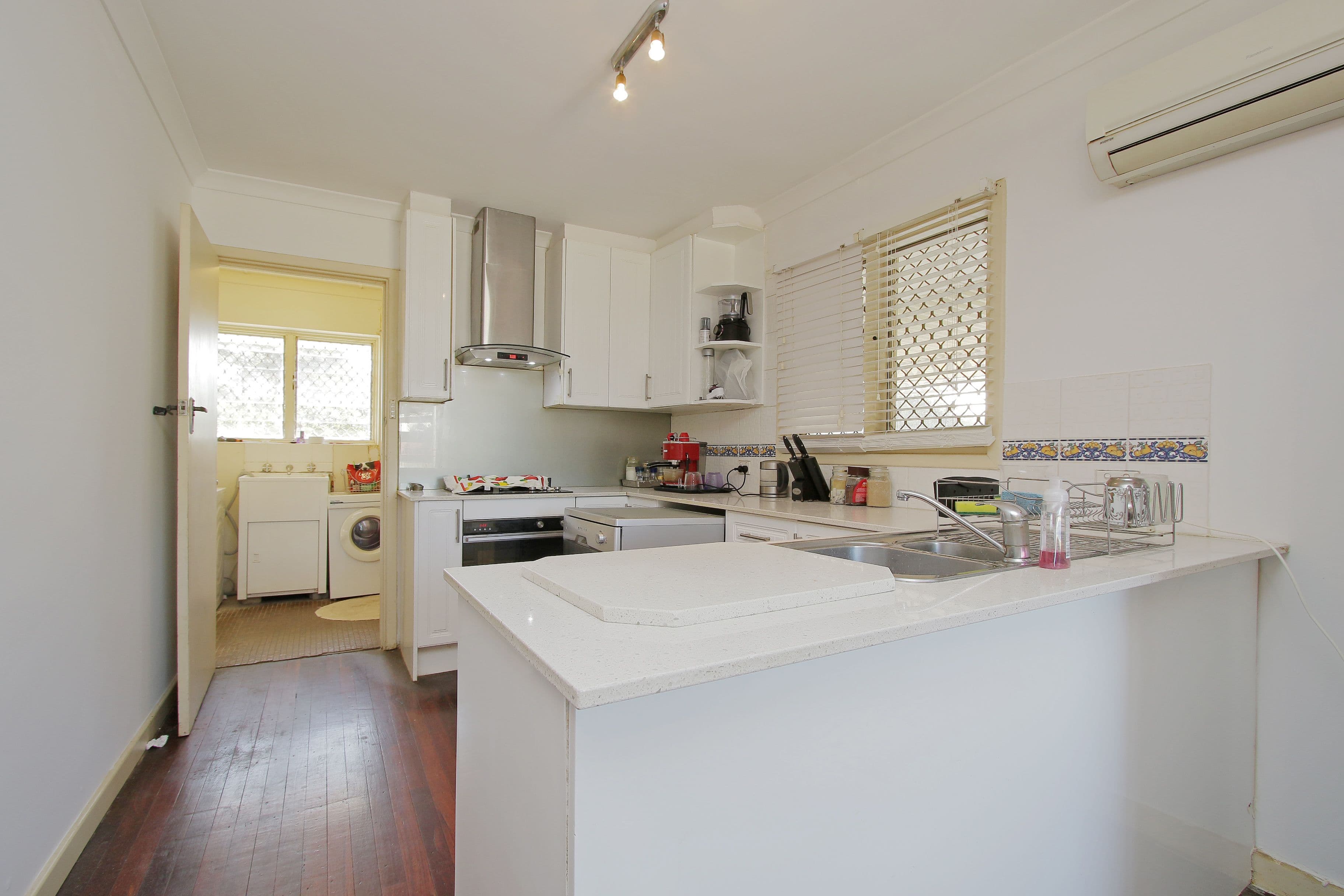 6 Stretton Way, Kenwick WA 6107, Kenwick - Thumbnail 3