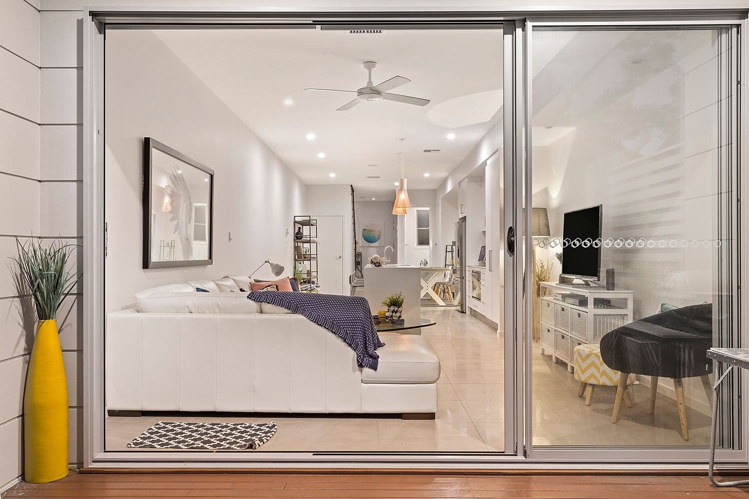 17 Stephens Street, Burleigh Heads QLD 4220, Burleigh Heads - Thumbnail 3
