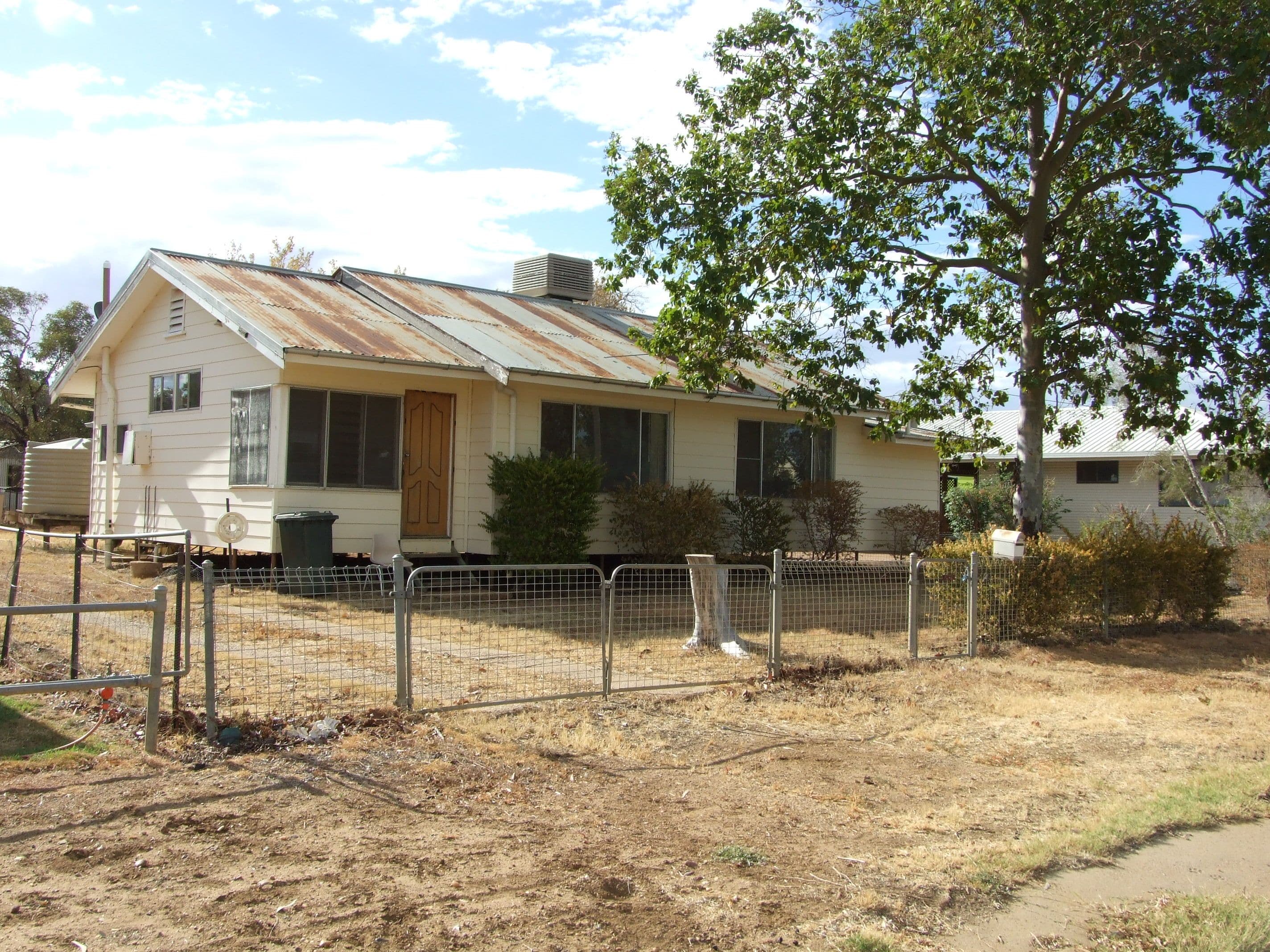 73 Cassowary Street, Longreach QLD 4730, Longreach - Image 1