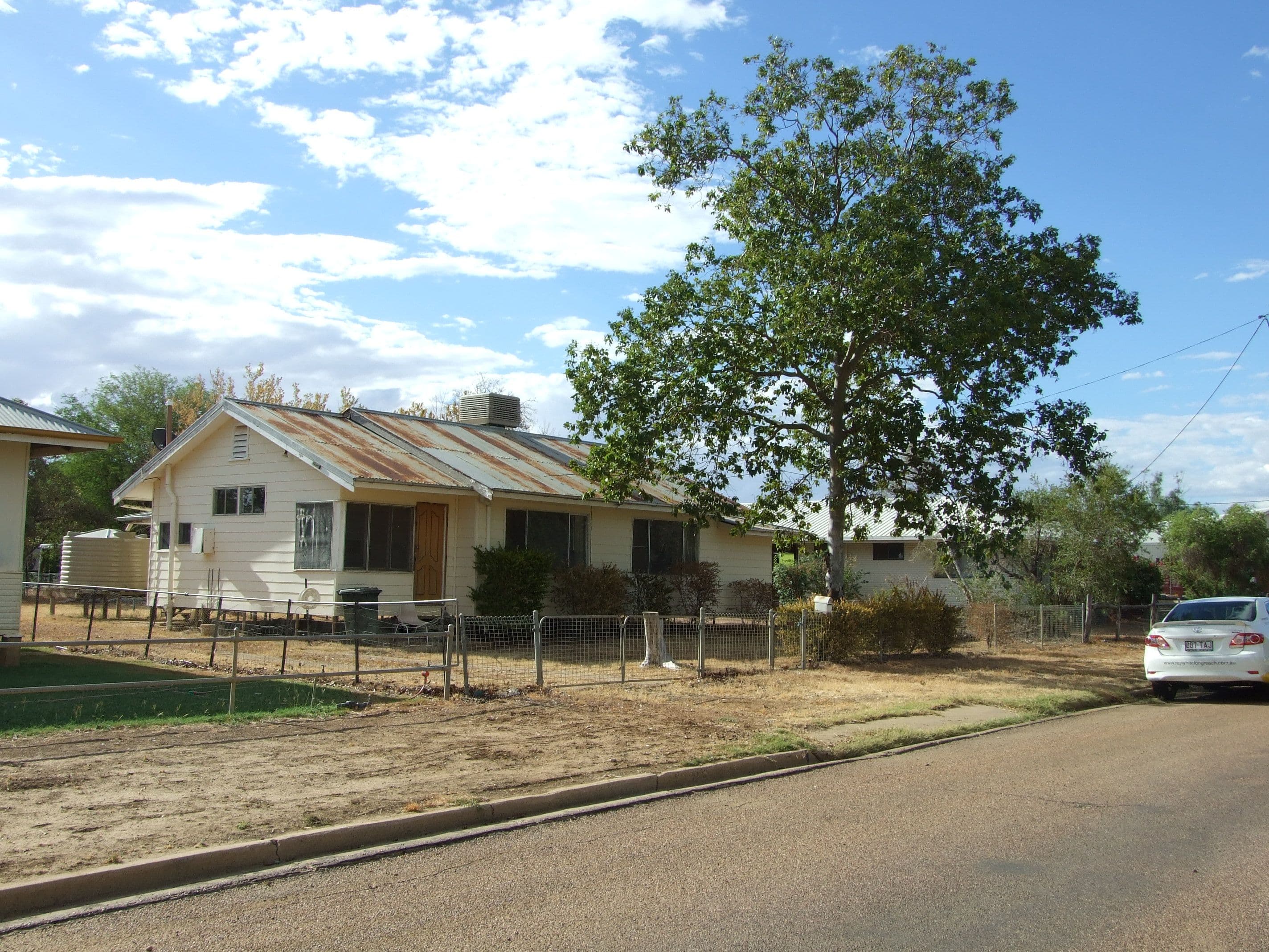 73 Cassowary Street, Longreach QLD 4730, Longreach - Thumbnail 5