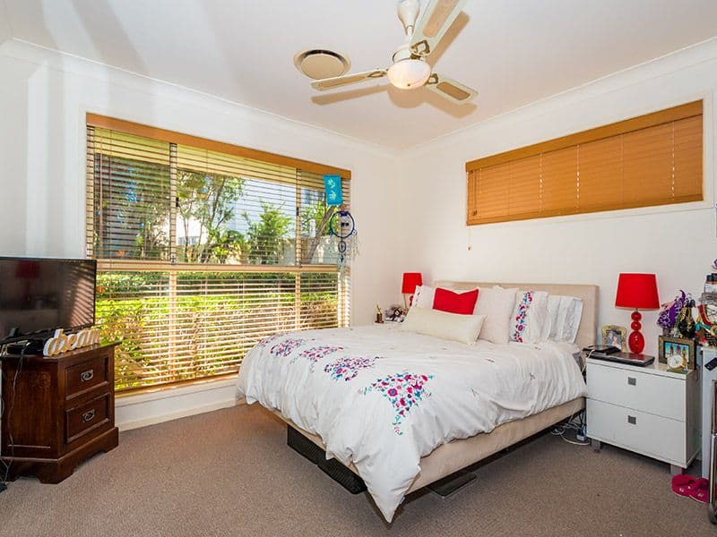 11 Gretel Drive, Mermaid Waters QLD 4218, Mermaid Waters - Thumbnail 6