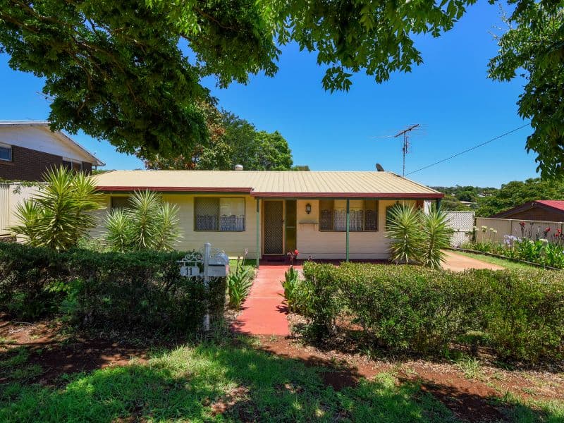 11 Claret Street, Wilsonton Heights QLD 4350, Wilsonton Heights - Image 1