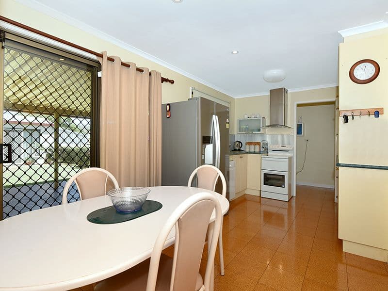 11 Claret Street, Wilsonton Heights QLD 4350, Wilsonton Heights - Thumbnail 4