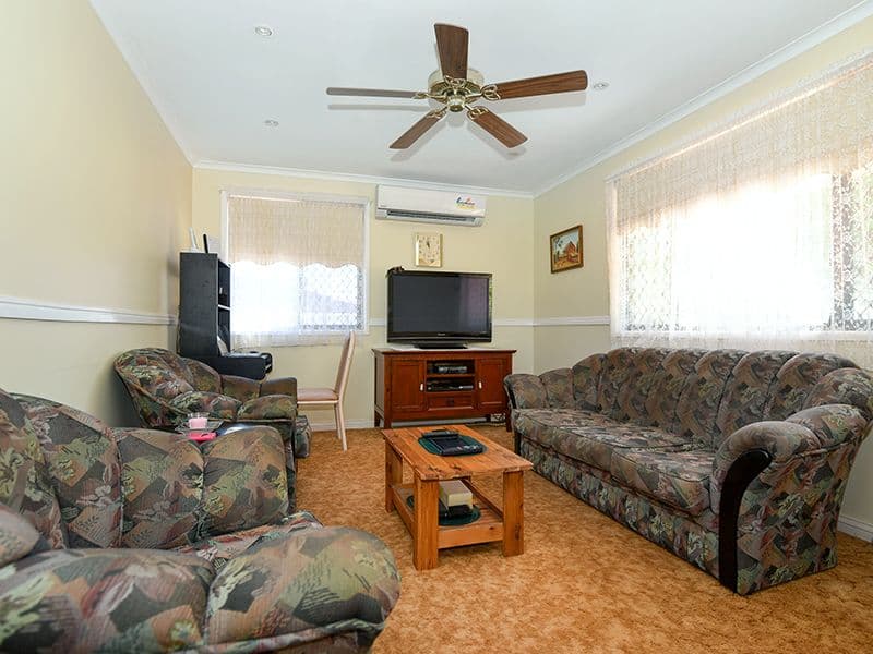 11 Claret Street, Wilsonton Heights QLD 4350, Wilsonton Heights - Thumbnail 3