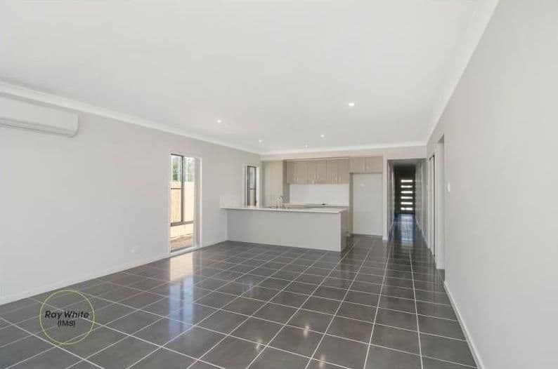 3 Learning Street, Coomera QLD 4209, Coomera - Thumbnail 2