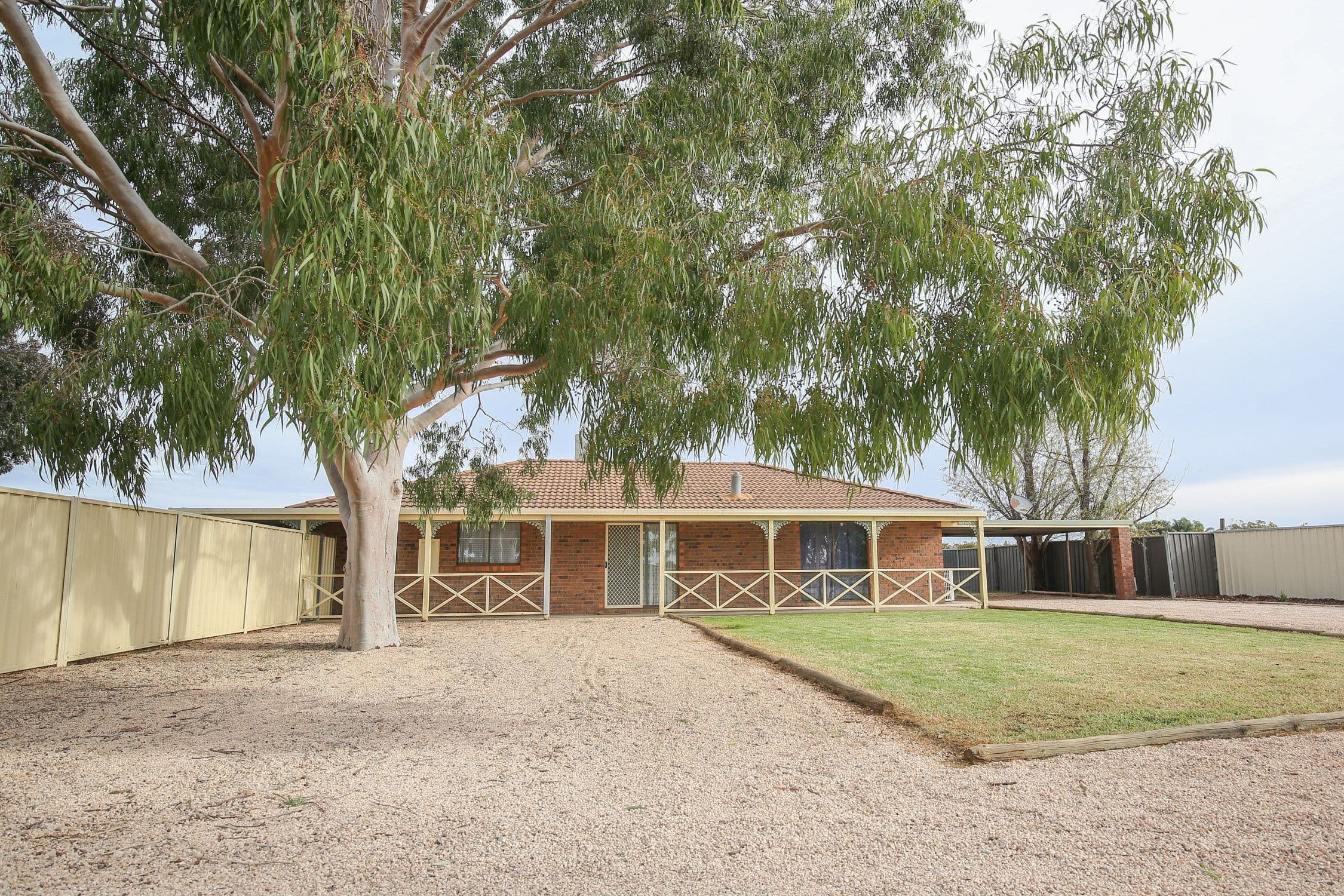 104 Kulkyne Way, Red Cliffs VIC 3496, Red Cliffs - Thumbnail 2