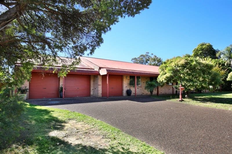 60 Ferntree Drive, Bomaderry - Image 1