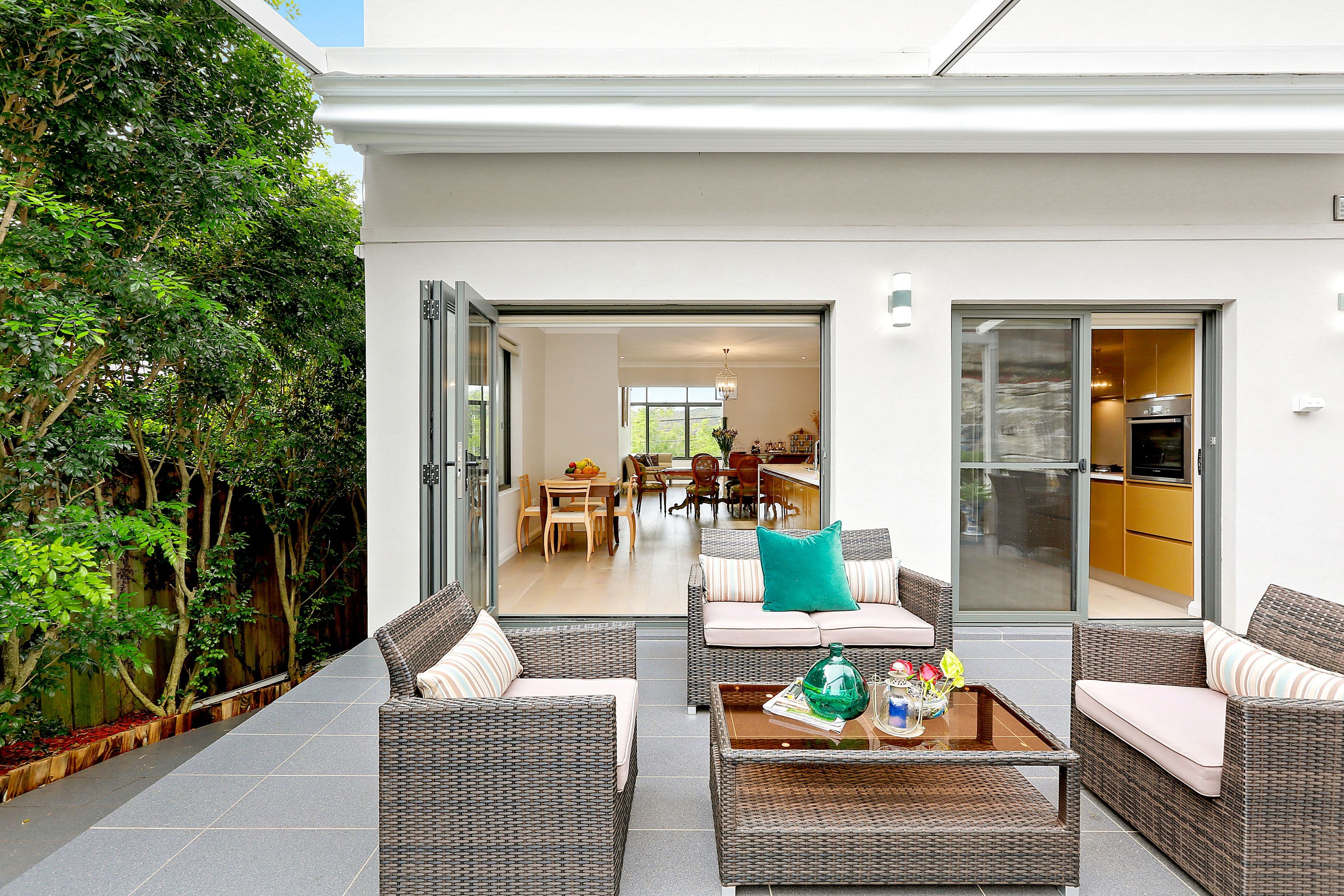 18 Sunnyside Crescent, Castlecrag - Thumbnail 6
