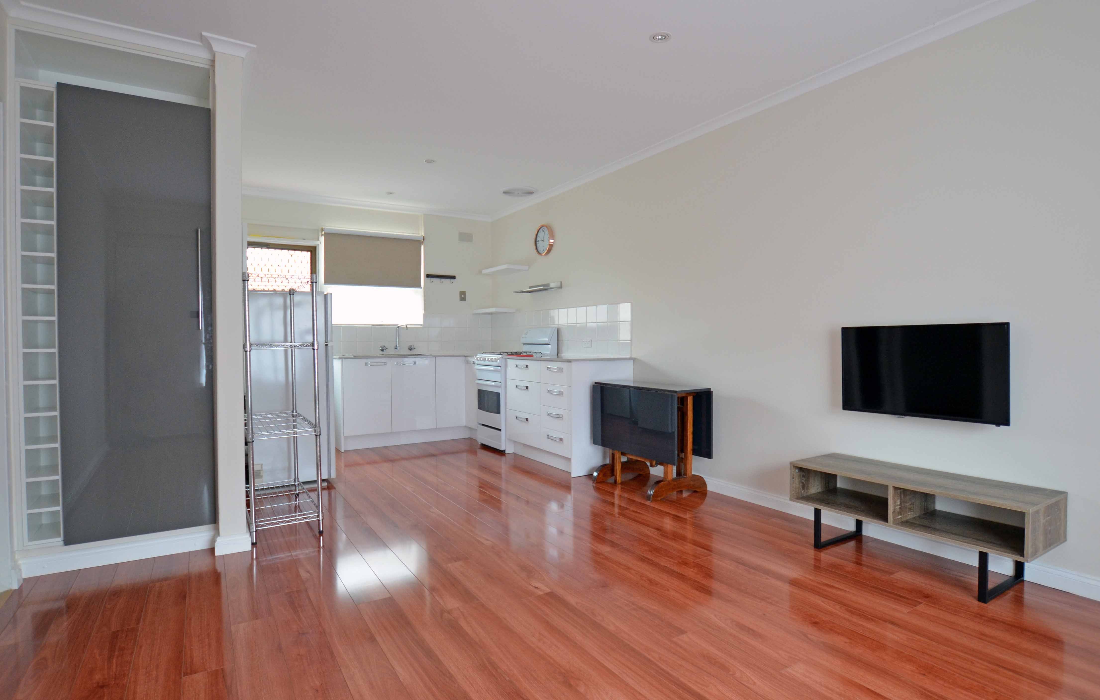 2/25 Buckingham Avenue, Henley Beach SA 5022, Henley Beach - Thumbnail 2