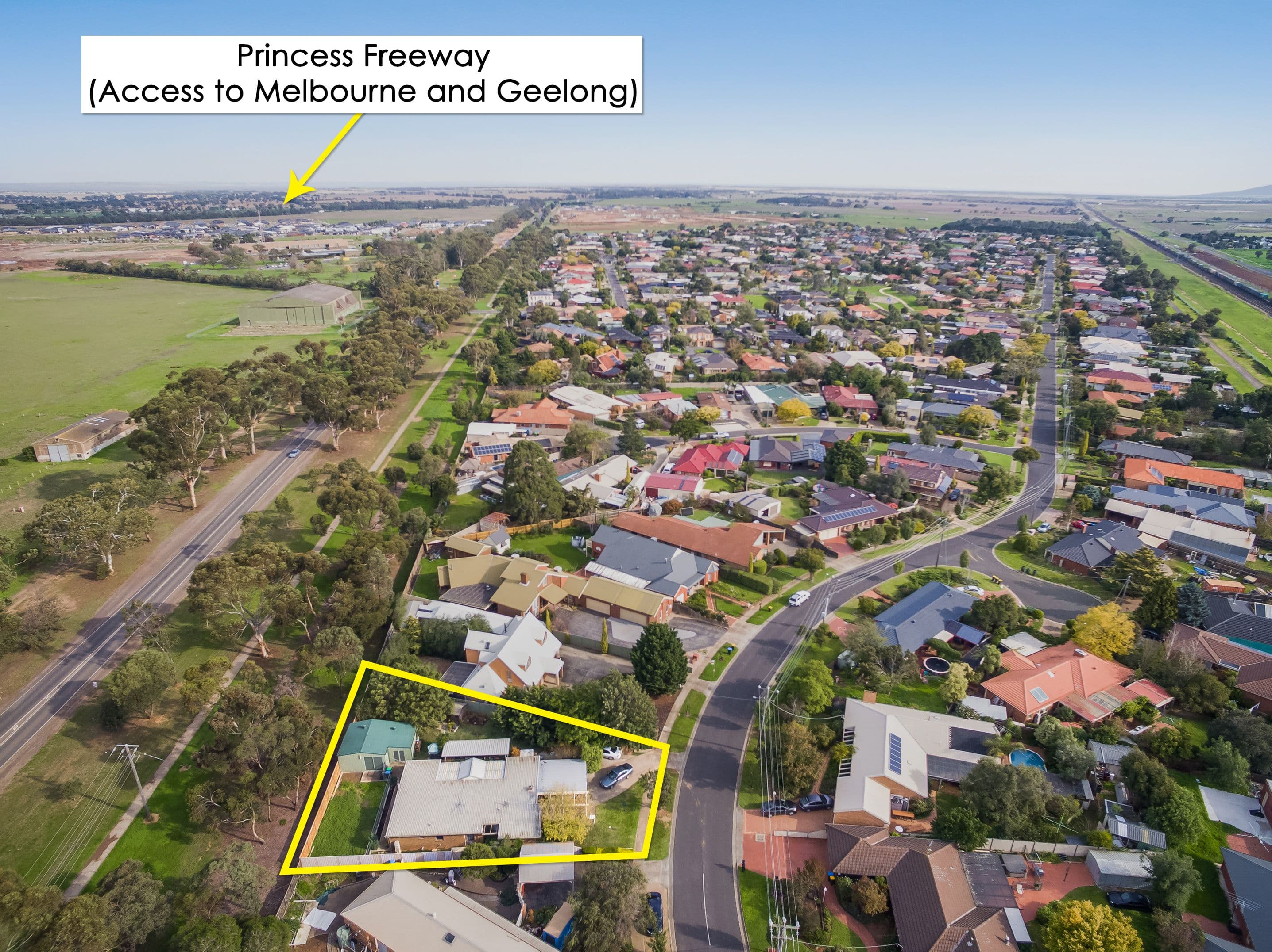 3 Lyall Drive, Werribee VIC 3030, Werribee - Thumbnail 2