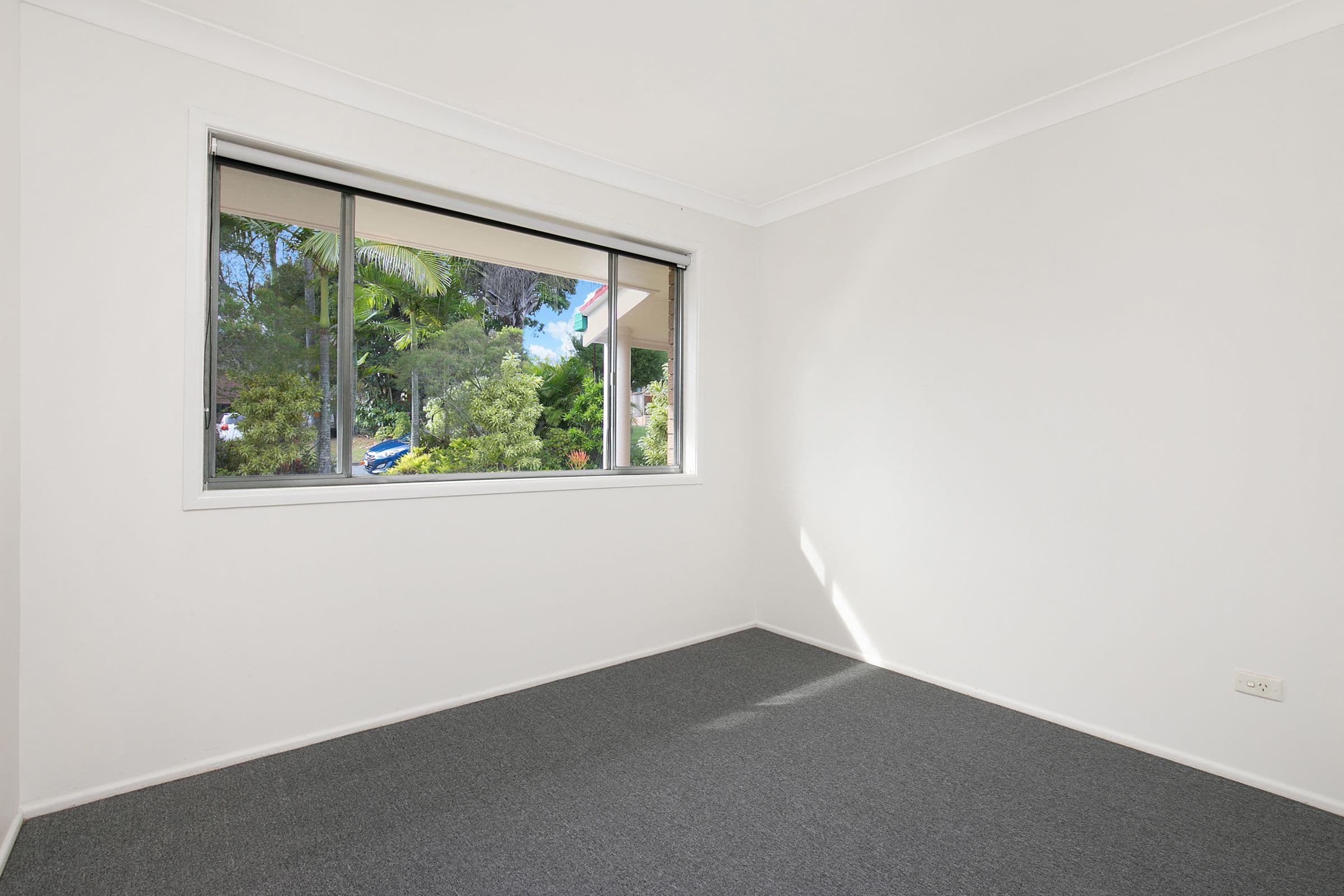 12 Whitfield Avenue, Springwood QLD 4127, Springwood - Thumbnail 6