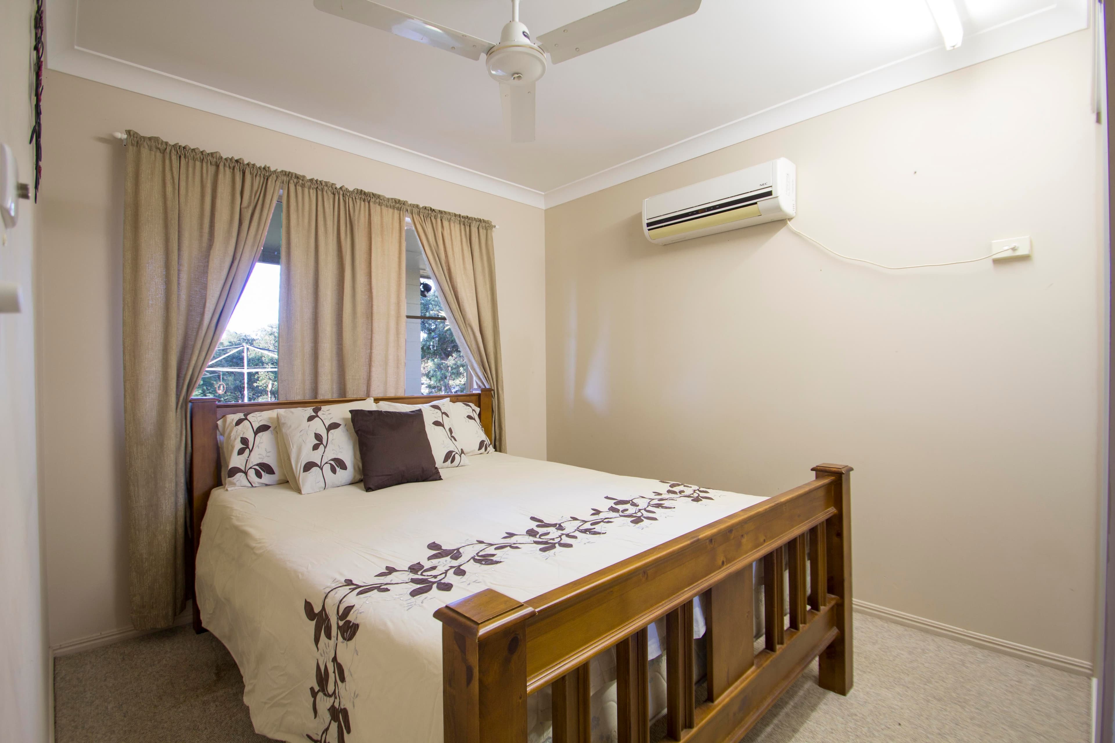 11 Mount Kulburn Drive, Jensen QLD 4818, Jensen - Thumbnail 6