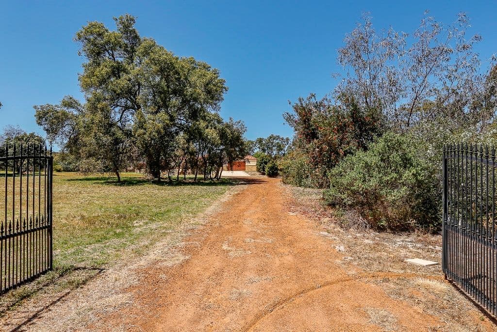 42 April Close, Bullsbrook WA 6084, Bullsbrook - Thumbnail 4