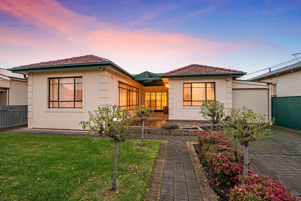16 DaCosta Avenue, Prospect SA 5082, Prospect - Image 1