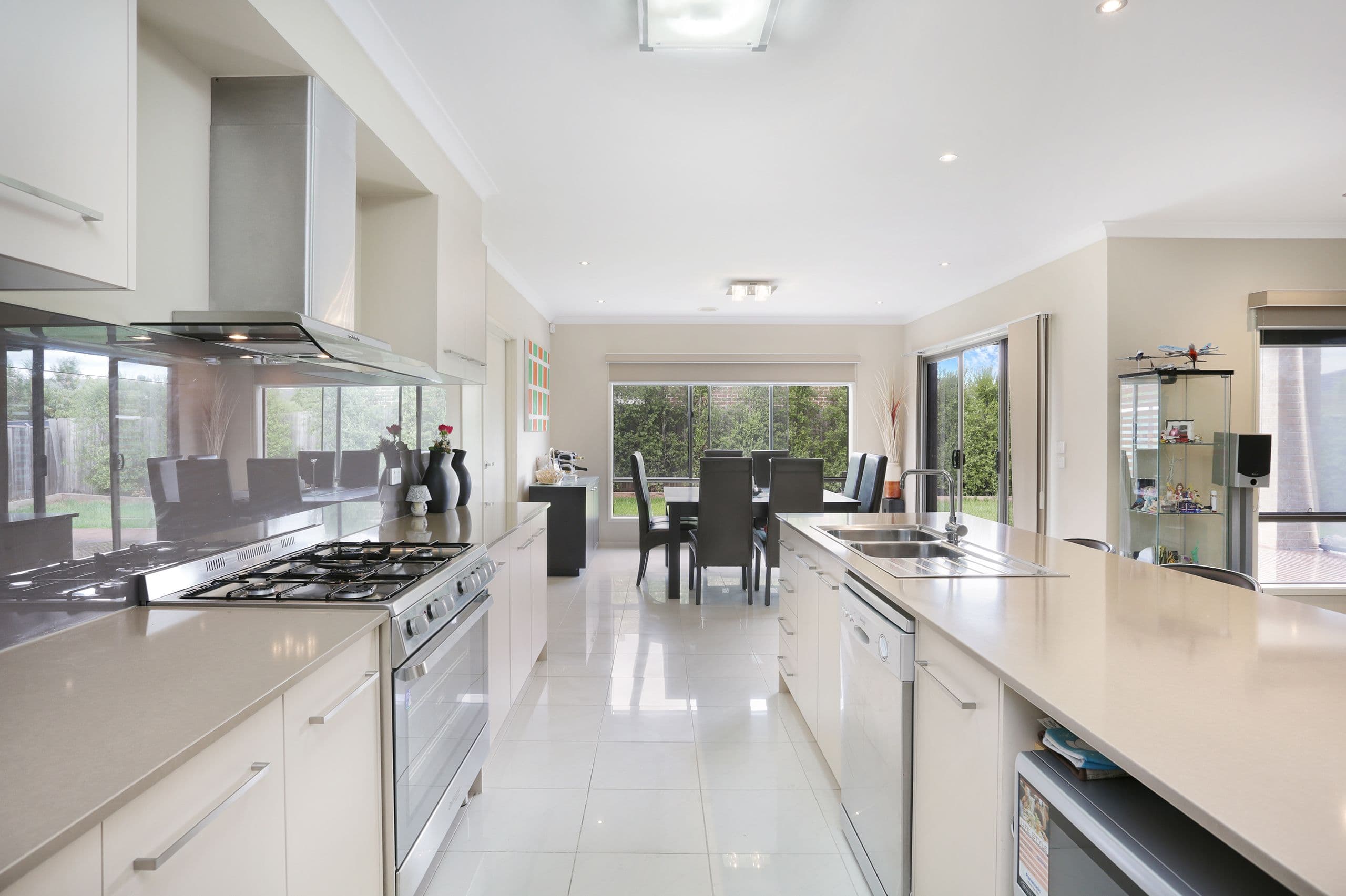32 Ultimo Walk, Taylors Hill VIC 3037, Taylors Hill - Thumbnail 5