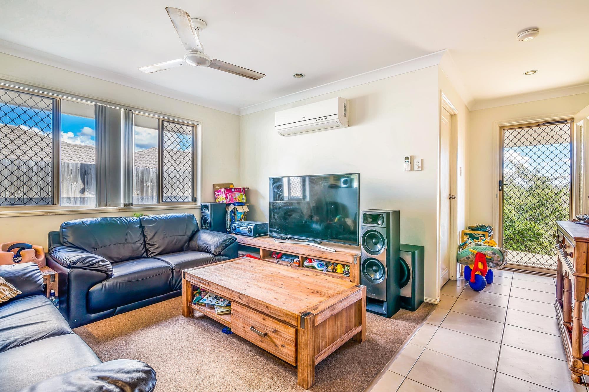 7 Statham Court, Redbank Plains QLD 4301, Redbank Plains - Thumbnail 2