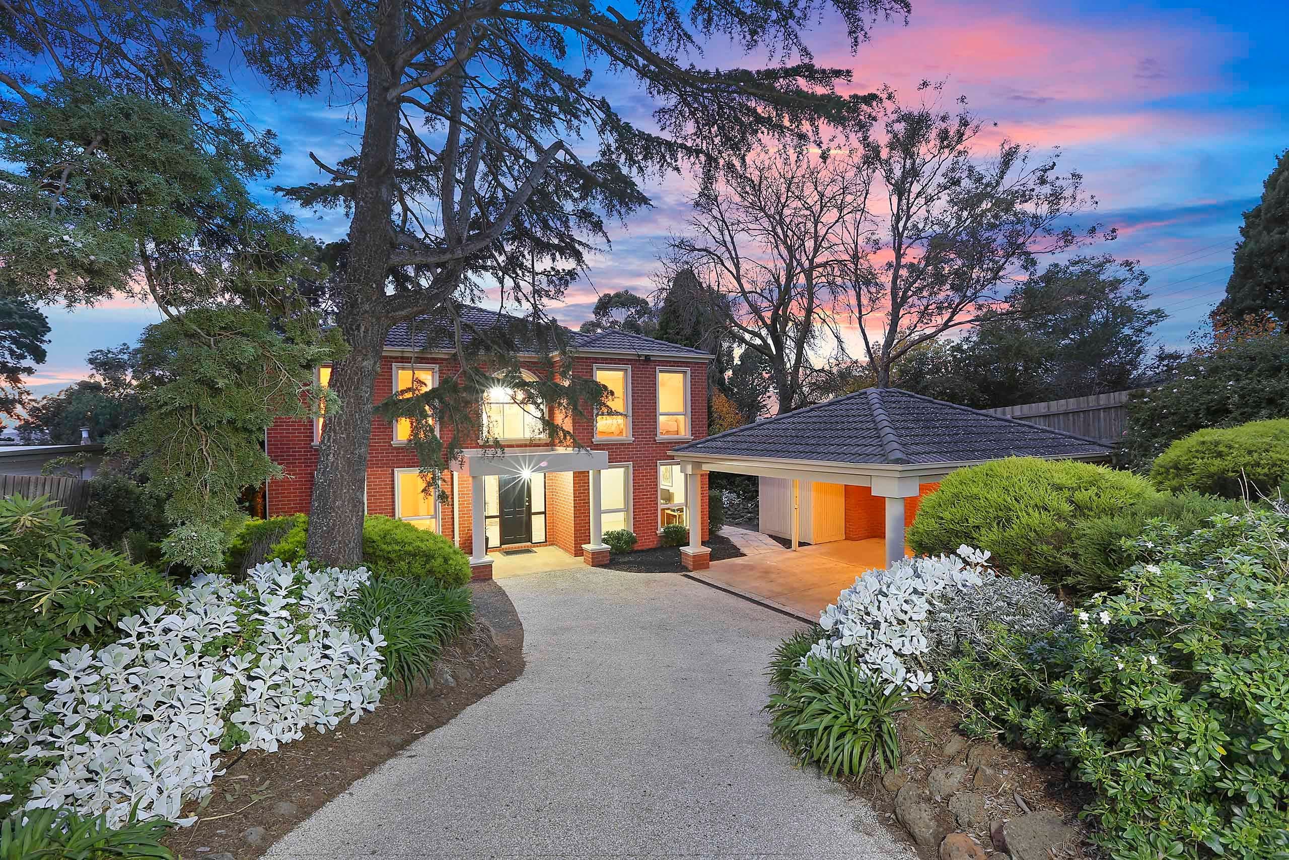 8 Carroll Road, Highton VIC 3216, Highton - Thumbnail 2