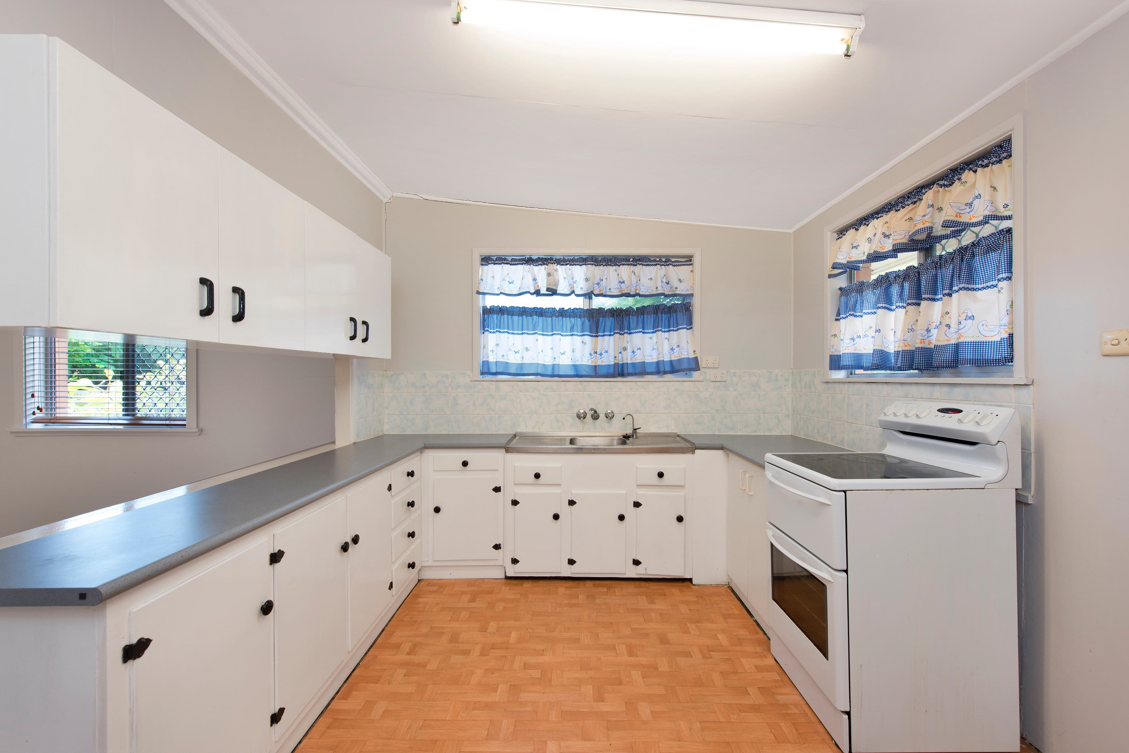 8 Hirschfield Street, Zillmere QLD 4034, Zillmere - Thumbnail 3